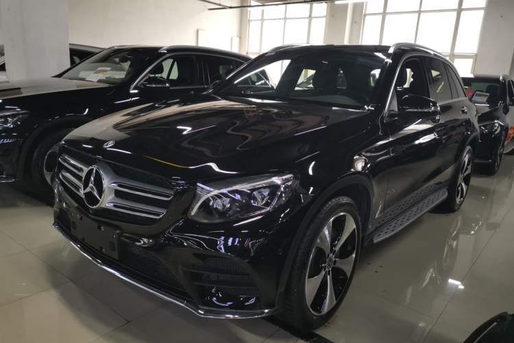 Used Mercedes-Benz GLC 2018 Refreshed GLC 300 4MATIC Dynamic Edition Guazi used car, China used car export, Used car for sale, Used cars, Cheapest cars for sale