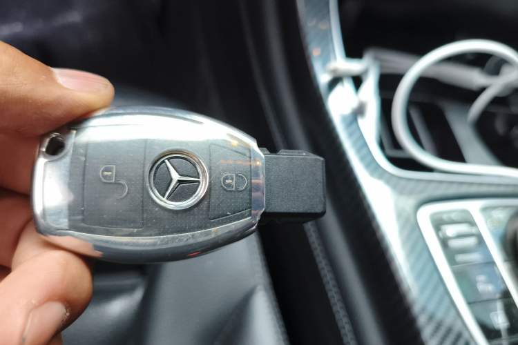Used Mercedes-Benz GLC 2018 GLC 200 4MATIC Vehicle Key