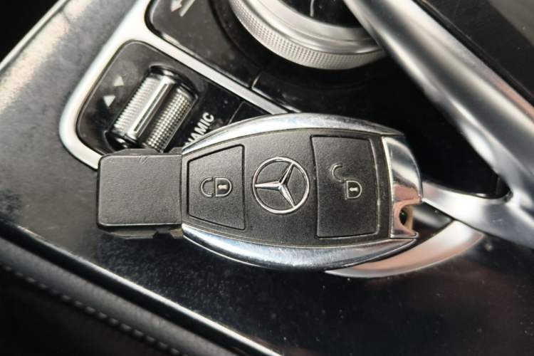 Used Mercedes-Benz GLC 2018 GLC 200 4MATIC Vehicle Key