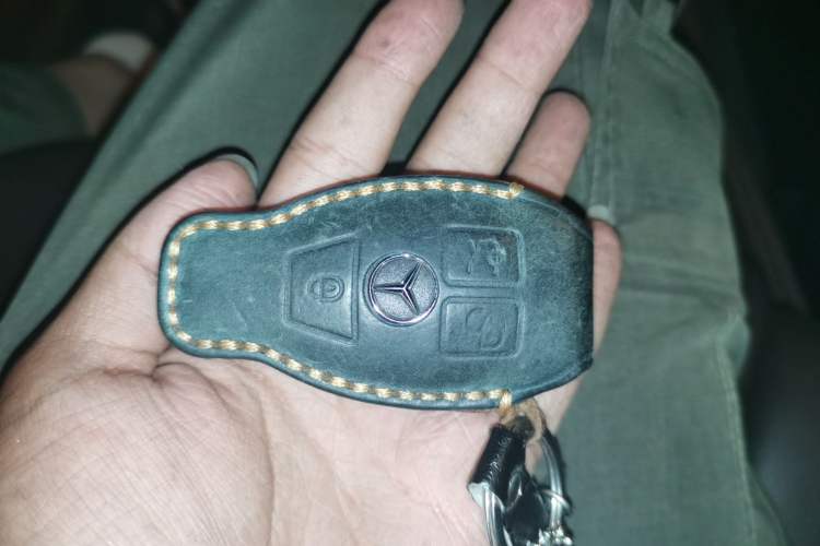 Used Mercedes-Benz GLC 2018 Facelifted GLC 260 4MATIC Dynamic Edition Vehicle Key
