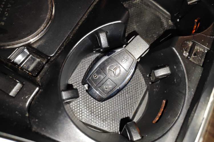 Used Mercedes-Benz GLC 2018 GLC 260 4MATIC Dynamic Edition Vehicle Key