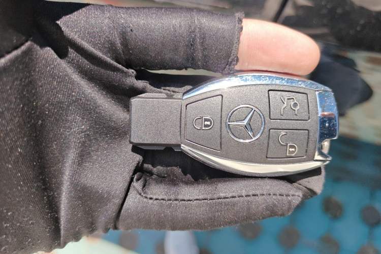 Used Mercedes-Benz GLC 2018 GLC 260 4MATIC Dynamic Edition Vehicle Key