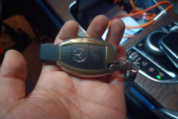 Used Mercedes-Benz GLC 2018 GLC 200 4MATIC Vehicle Key