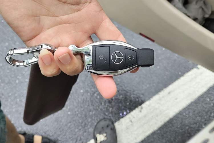 Used Mercedes-Benz GLC 2018 GLC 200 4MATIC Vehicle Key