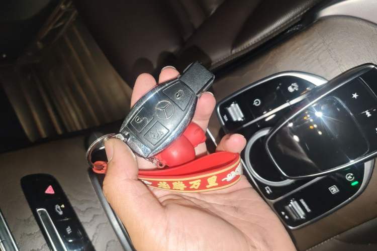 Used Mercedes-Benz GLC 2018 GLC 300 4MATIC Sport Edition Vehicle Key