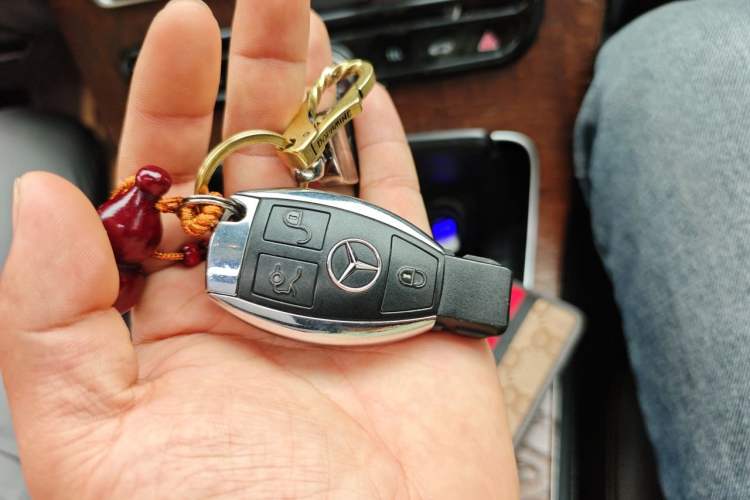 Used Mercedes-Benz GLC 2018 GLC 260 4MATIC Dynamic Edition Vehicle Key
