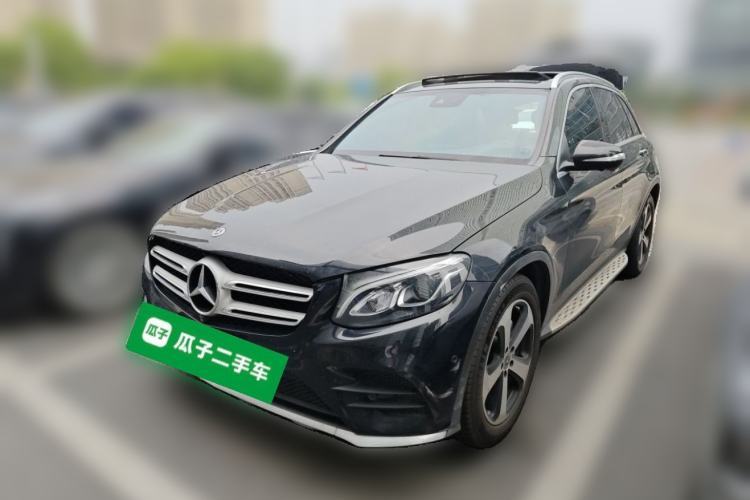 Used Mercedes-Benz GLC 2018 GLC 260 4MATIC Luxury Model Guazi used car, China used car export, Used car for sale, Used cars, Cheapest cars for sale