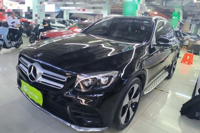 Used Mercedes-Benz GLC 2018 Refreshed GLC 300 4MATIC Dynamic Edition