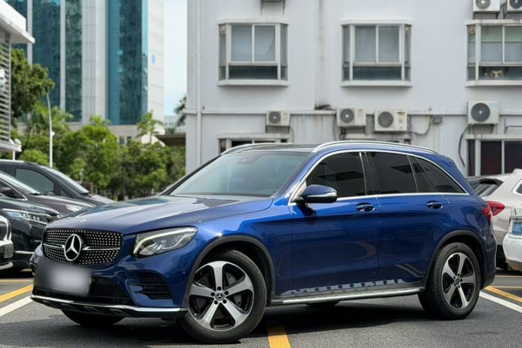 Ojetý Mercedes-Benz GLC 2018 GLC 260 4MATIC Luxury Model Guazi used car, China used car export, Used car for sale, Used cars, Cheapest cars for sale
