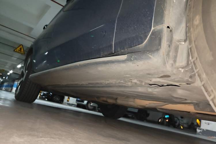 Used Mercedes-Benz GLC 2018 Refreshed GLC 300 4MATIC Dynamic Edition Chassis Front Right