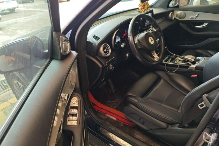 Used Mercedes-Benz GLC 2018 GLC 200 4MATIC Driver Seat