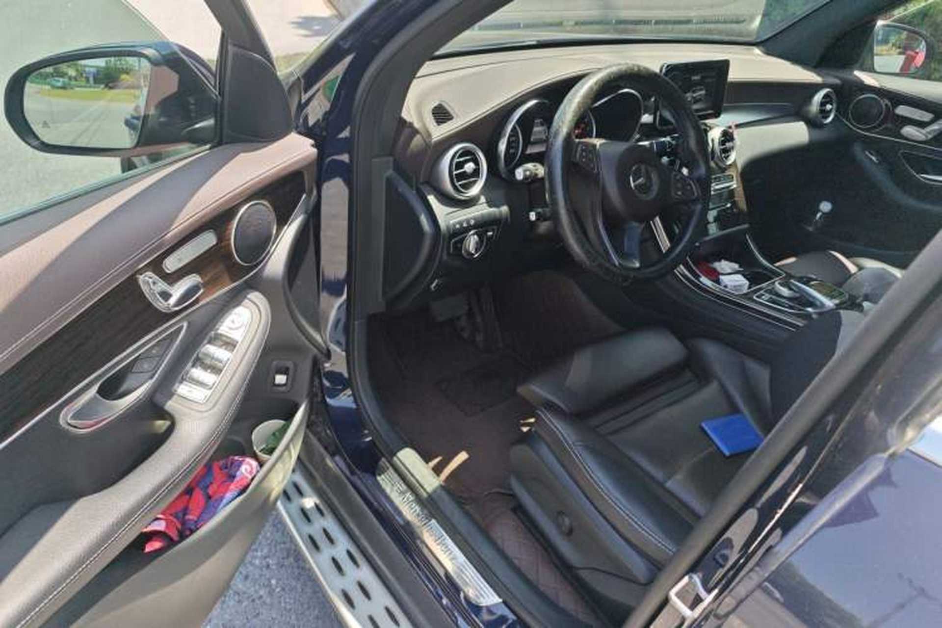 Used Mercedes-Benz GLC 2018 GLC 260 4MATIC Luxury Model Driver Seat