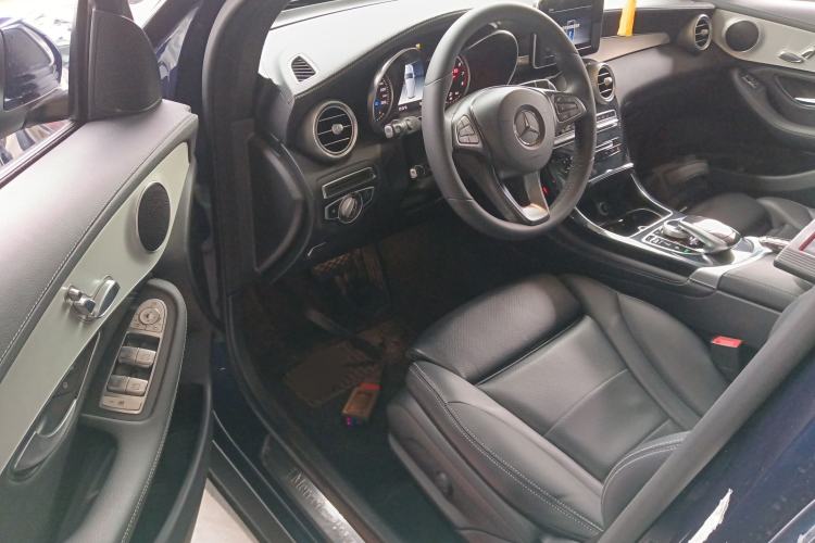 Used Mercedes-Benz GLC 2018 Facelift GLC 200 4MATIC Driver Seat