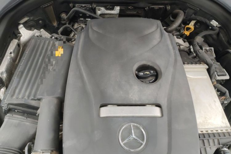 Used Mercedes-Benz GLC 2018 Facelift GLC 260 4MATIC Luxury Edition Engine Bay