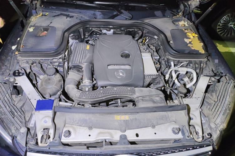 Used Mercedes-Benz GLC 2018 Facelift GLC 260 4MATIC Luxury Edition Engine Bay