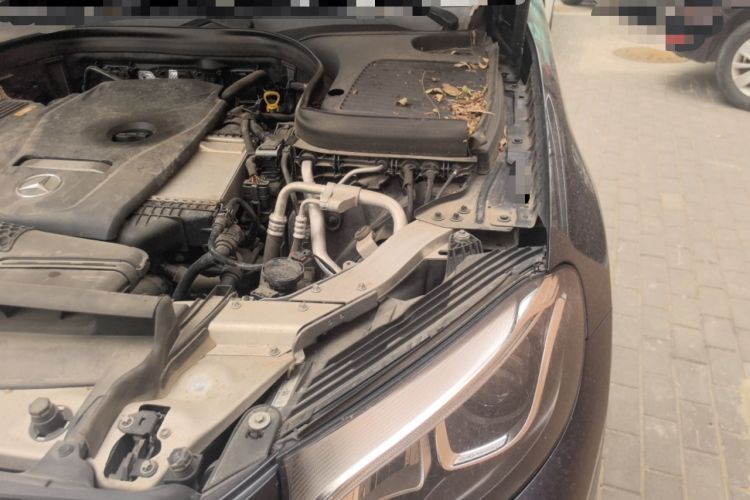 Used Mercedes-Benz GLC 2018 Facelift GLC 260 4MATIC Luxury Edition Engine Bay Left