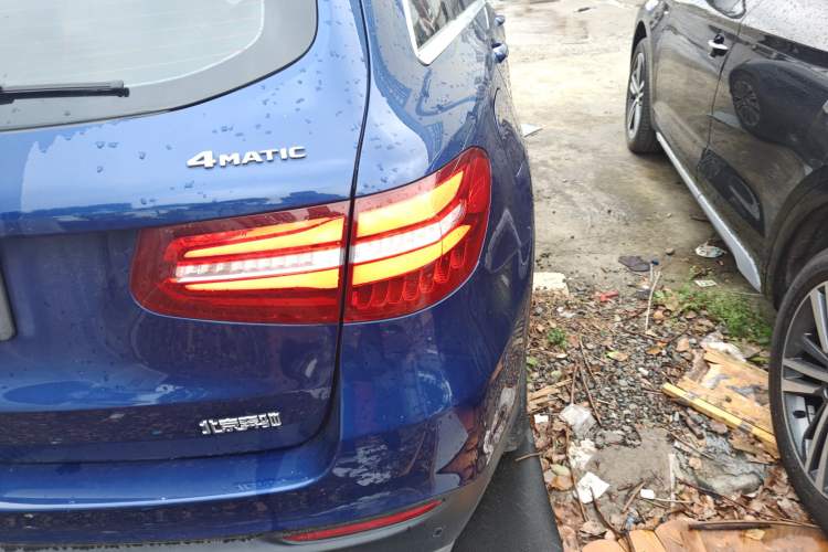 Used Mercedes-Benz GLC 2018 GLC 200 4MATIC Exterior 3