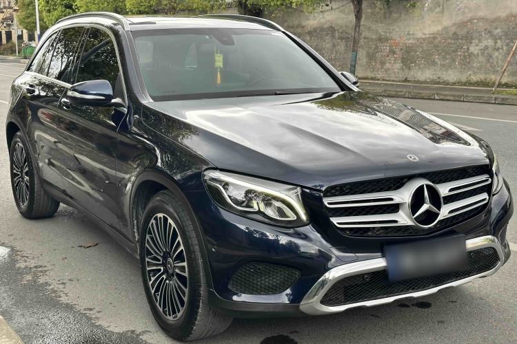 Used Mercedes-Benz GLC 2018 Facelift GLC 200 4MATIC Exterior 4
