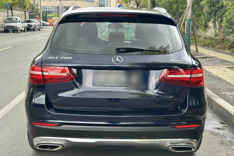 Used Mercedes-Benz GLC 2018 Facelift GLC 200 4MATIC Exterior 5