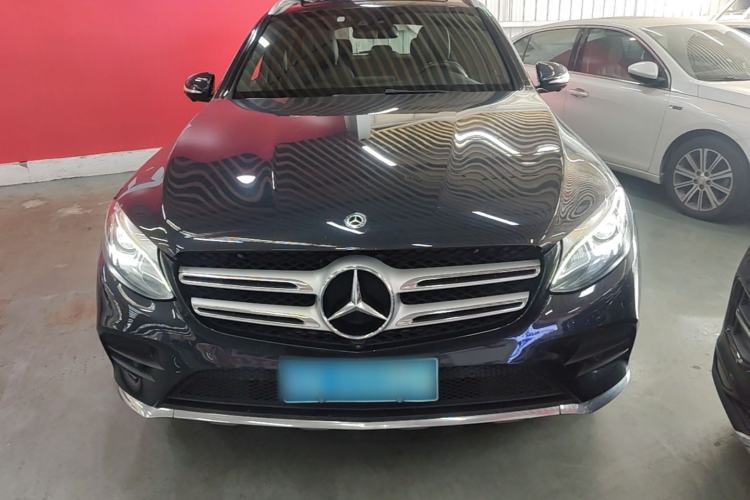 Used Mercedes-Benz GLC 2018 Facelift GLC 260 4MATIC Luxury Edition Front