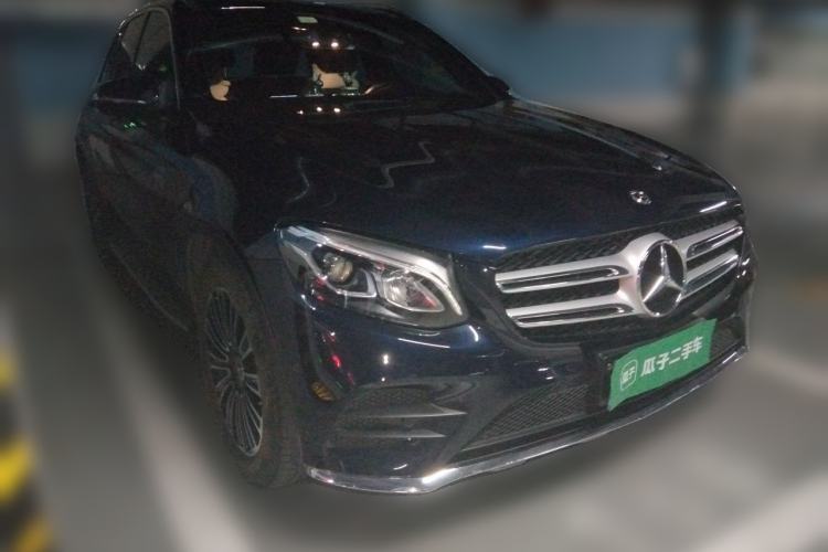 Used Mercedes-Benz GLC 2018 Facelifted GLC 260 4MATIC Dynamic Edition Front Right 45 Deg