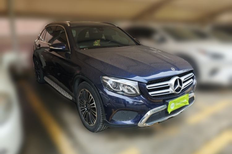 Used Mercedes-Benz GLC 2018 GLC 200 4MATIC Front Right 45 Deg