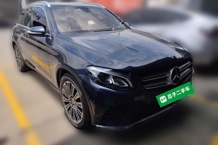Used Mercedes-Benz GLC 2018 Facelifted GLC 260 4MATIC Dynamic Edition Front Right 45 Deg