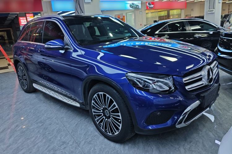 Used Mercedes-Benz GLC 2018 GLC 200 4MATIC Front Right 45 Deg