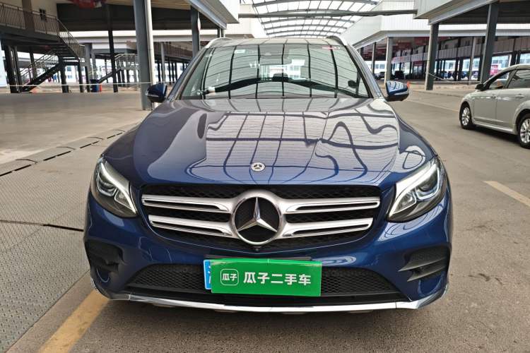 Used Mercedes-Benz GLC 2018 GLC 260 4MATIC Luxury Model Front
