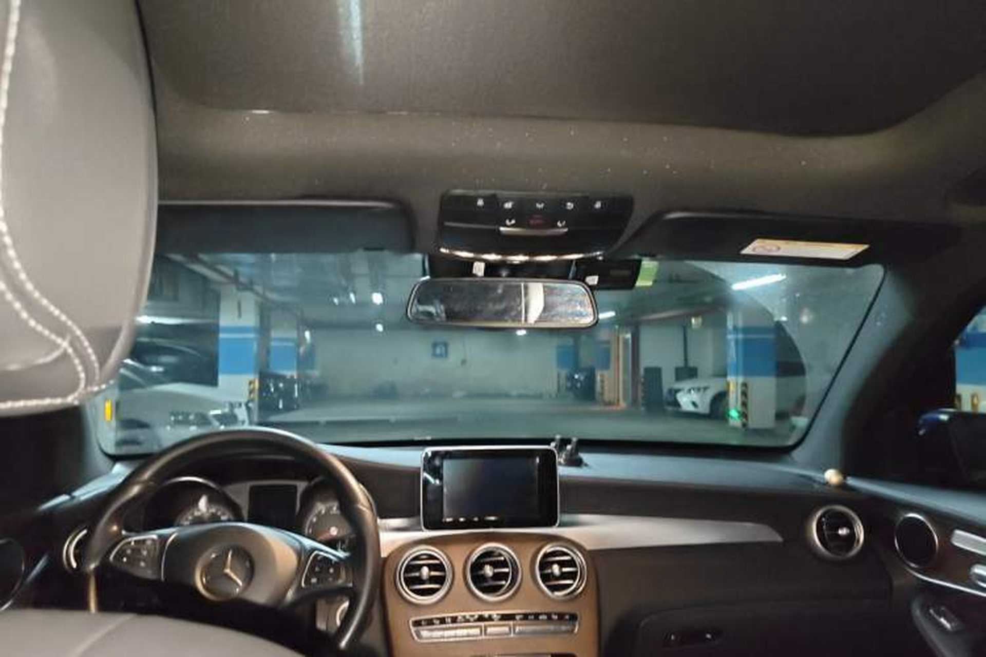 Used Mercedes-Benz GLC 2018 Refreshed GLC 300 4MATIC Dynamic Edition Headliner