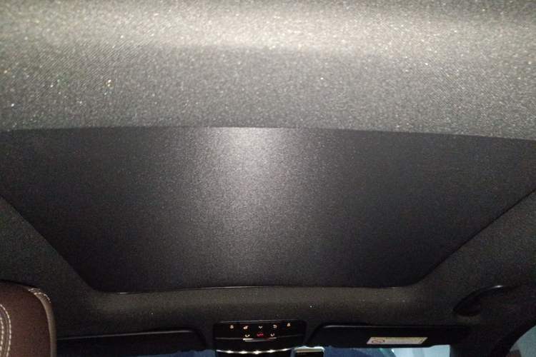 Used Mercedes-Benz GLC 2018 GLC 260 4MATIC Luxury Model Headliner