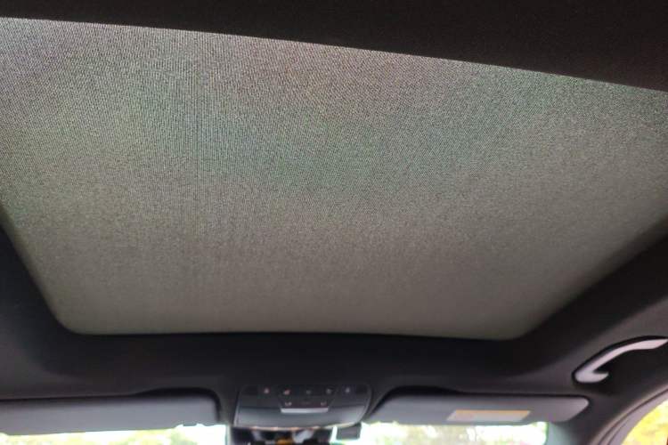 Used Mercedes-Benz GLC 2018 GLC 260 4MATIC Luxury Model Headliner