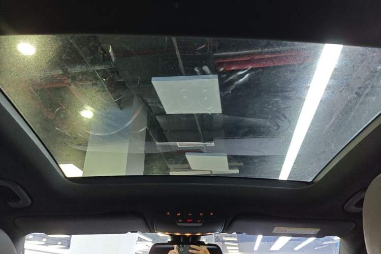 Used Mercedes-Benz GLC 2018 GLC 200 4MATIC Headliner