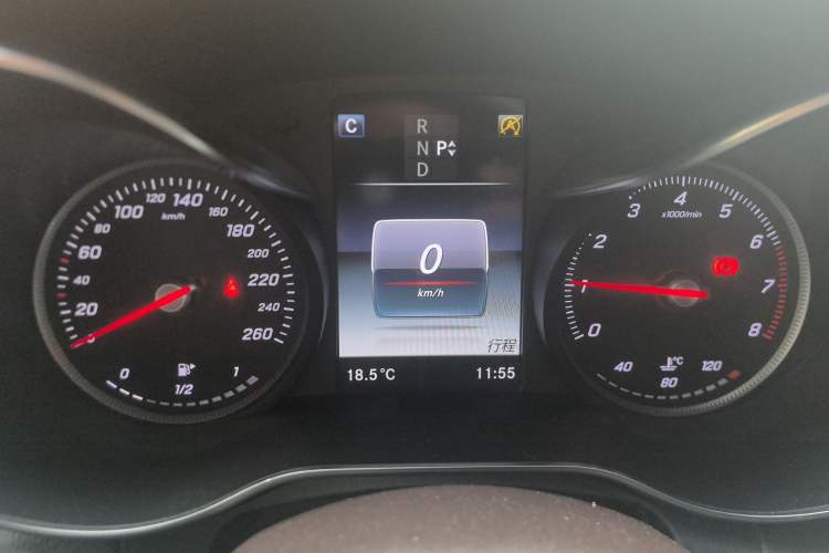 Used Mercedes-Benz GLC 2018 Facelift GLC 260 4MATIC Luxury Edition Instrument Cluster