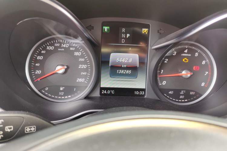 Used Mercedes-Benz GLC 2018 Facelifted GLC 260 4MATIC Dynamic Edition Instrument Cluster