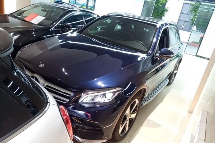 Used Mercedes-Benz GLC 2018 Facelift GLC 260 4MATIC Luxury Edition Guazi used car, China used car export, Used car for sale, Used  cars, Cheapest cars for sale