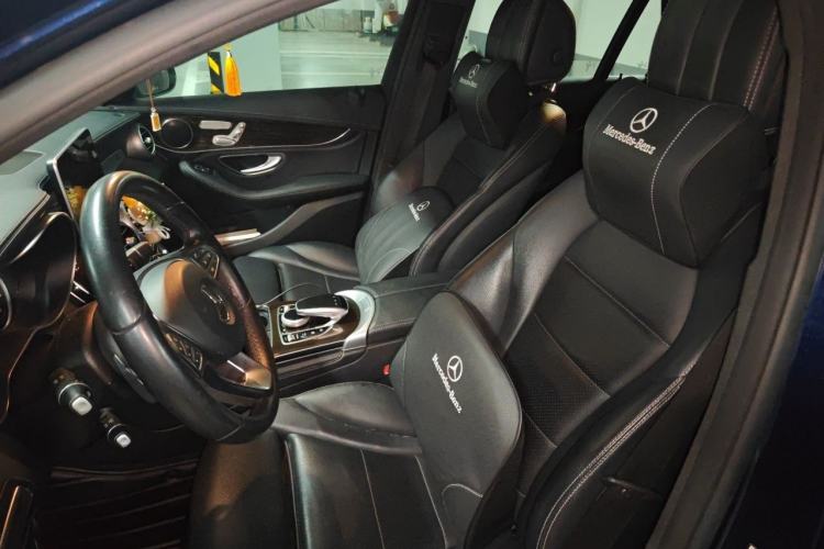 Used Mercedes-Benz GLC 2018 Facelifted GLC 260 4MATIC Dynamic Edition Left Front Seat