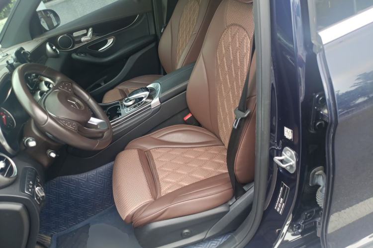 Used Mercedes-Benz GLC 2018 GLC 260 4MATIC Luxury Model Left Front Seat