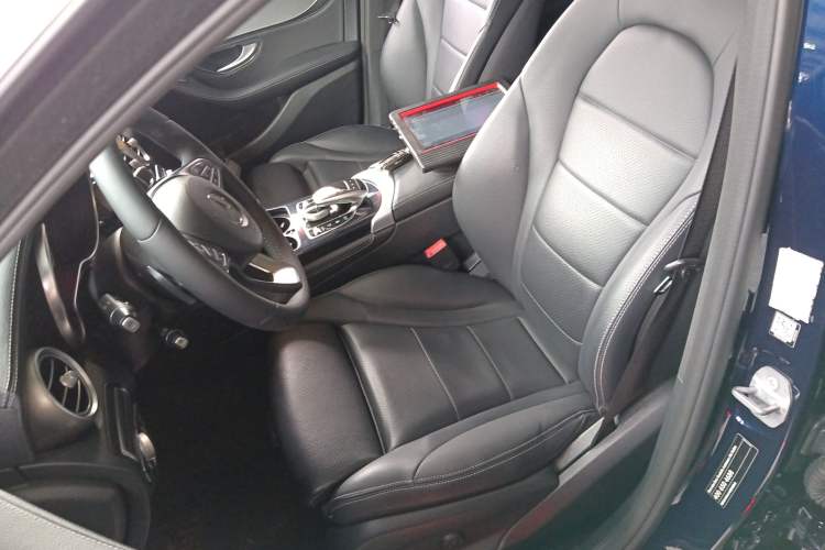 Used Mercedes-Benz GLC 2018 Facelift GLC 200 4MATIC Left Front Seat
