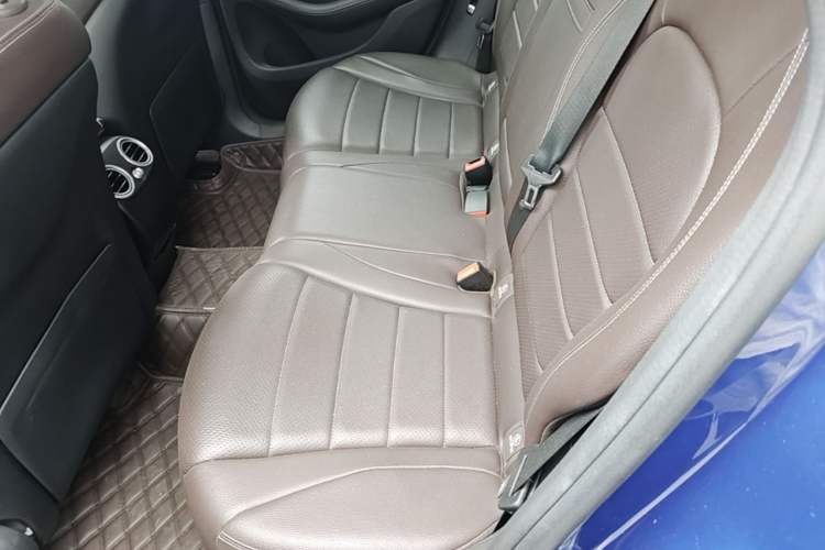 Used Mercedes-Benz GLC 2018 GLC 260 4MATIC Luxury Model Left Rear Seat