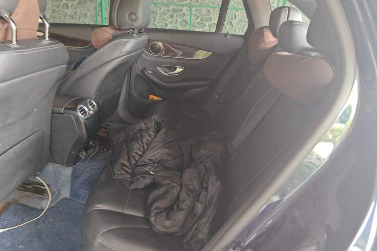 Used Mercedes-Benz GLC 2018 GLC 260 4MATIC Luxury Model Left Rear Seat