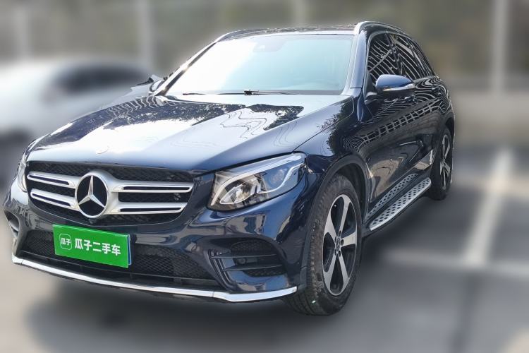 Ojetý Mercedes-Benz GLC 2018 GLC 260 4MATIC Luxury Model Guazi used car, China used car export, Used car for sale, Used cars, Cheapest cars for sale