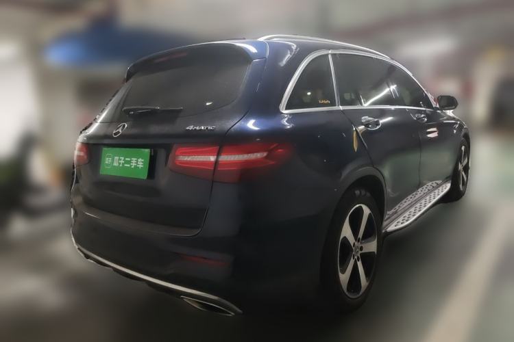 Used Mercedes-Benz GLC 2018 GLC 260 4MATIC Luxury Model Rear Right 45 Deg