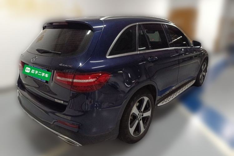 Used Mercedes-Benz GLC 2018 GLC 260 4MATIC Luxury Model Rear Right 45 Deg