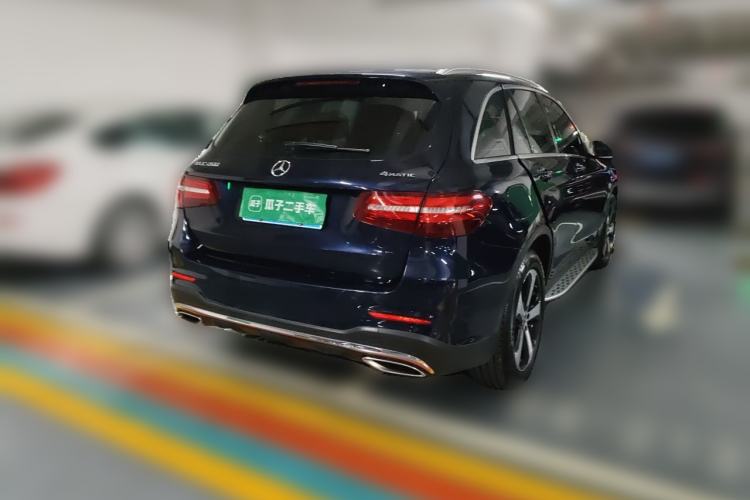 Used Mercedes-Benz GLC 2018 Facelift GLC 260 4MATIC Luxury Edition Rear Right 45 Deg