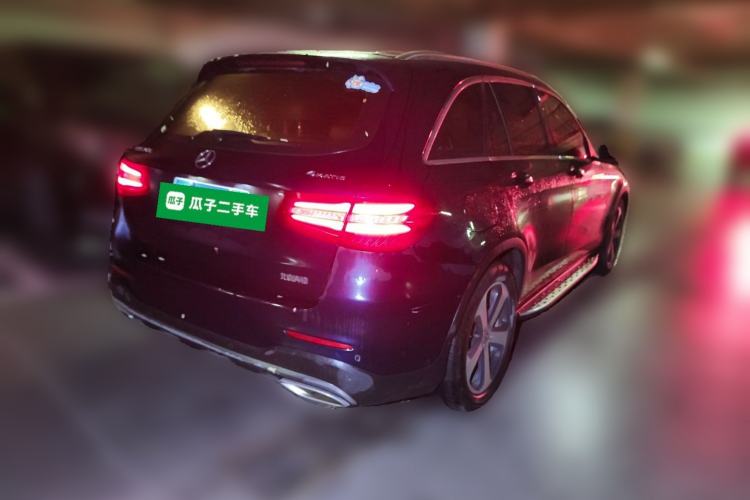 Used Mercedes-Benz GLC 2018 Facelift GLC 260 4MATIC Luxury Edition Rear Right 45 Deg