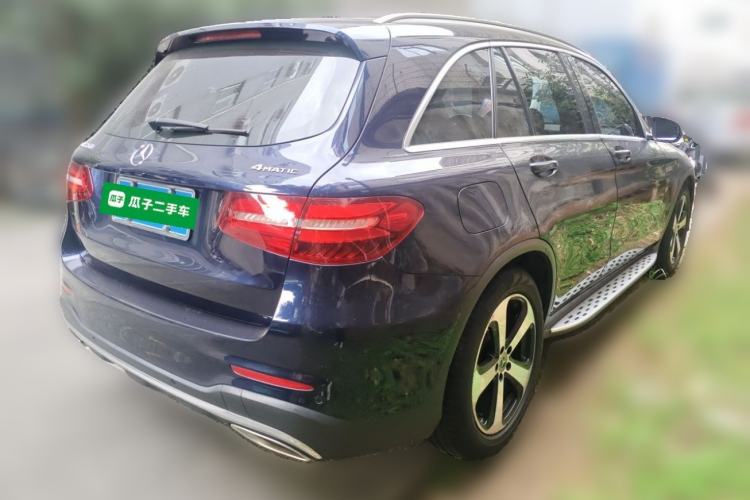 Used Mercedes-Benz GLC 2018 GLC 260 4MATIC Luxury Model Rear Right 45 Deg