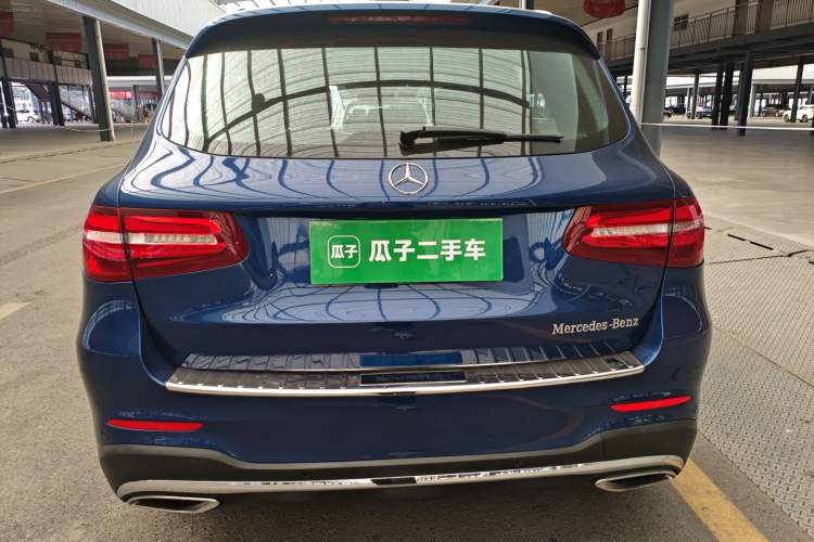 Used Mercedes-Benz GLC 2018 GLC 260 4MATIC Luxury Model Rear