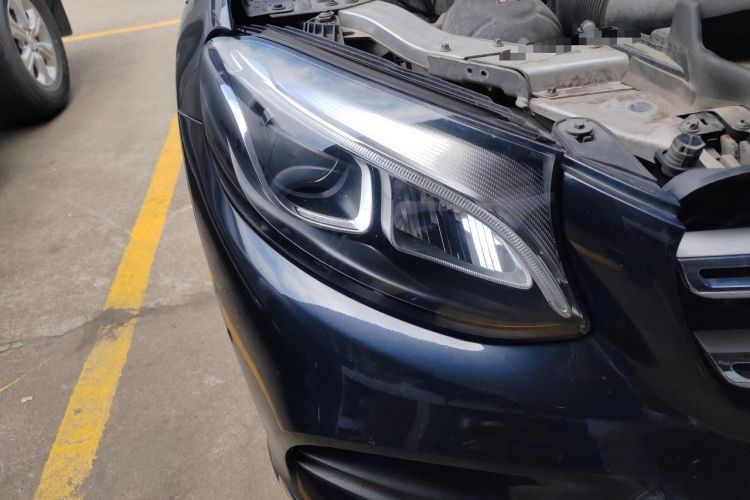 Used Mercedes-Benz GLC 2018 Facelifted GLC 260 4MATIC Dynamic Edition Right Front Headlight