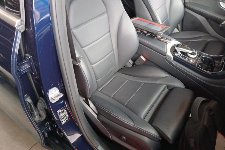 Used Mercedes-Benz GLC 2018 Facelift GLC 200 4MATIC Right Front Seat